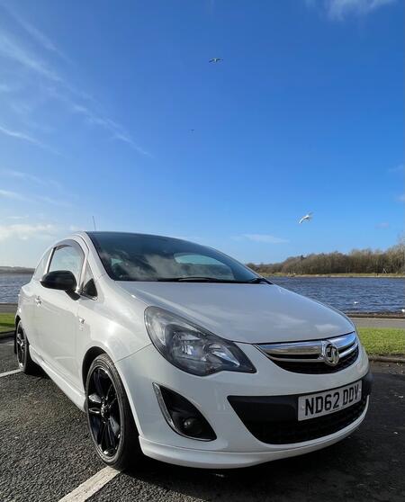 VAUXHALL CORSA 1.2 16V Limited Edition 