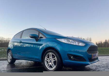 FORD FIESTA 1.0 T EcoBoost Zetec